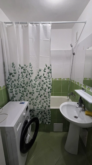 PF dau garsoniera in chirie - imagine 3