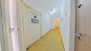 Apartament spatios cu 3 camere de vanzare - Aurel Vlaicu, Arad - imagine 2