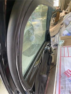 Ușă ford galaxi de culoare negru