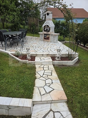 Vilă de vânzare în Corunca| Trei nivele| 320 metrii pătrați! - imagine 20
