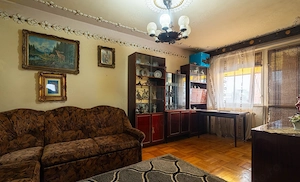  Apartament 4 Camere Decomandat | B-dul Revoluției | Central | Comision 0% - imagine 2