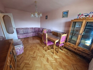 Apartament cu trei camere de vânzare în Tudor! Zona Înfrățirii|