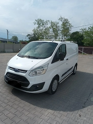 Vand Ford Transit Custom sau schimb cu autoturism sau duba cu locuri
