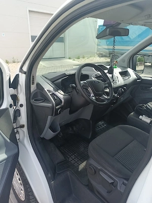 Vand Ford Transit Custom sau schimb cu autoturism sau duba cu locuri - imagine 5