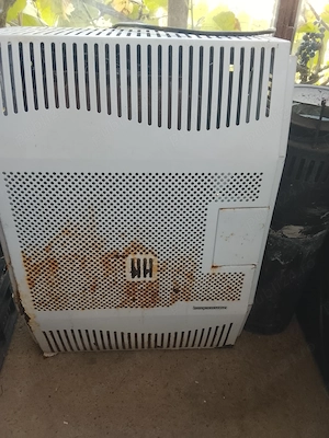 Convector pe gaz cu tiraj fortat