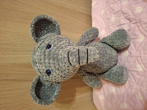 Elefantul Lulu amigurumi