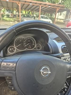 Opel Corsa - imagine 5
