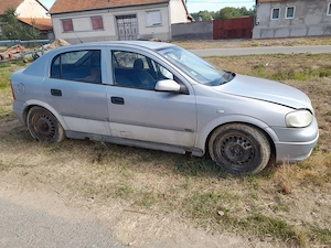 Vând Opel astra 1.7