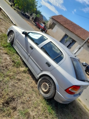 Vând Opel astra 1.7 - imagine 2