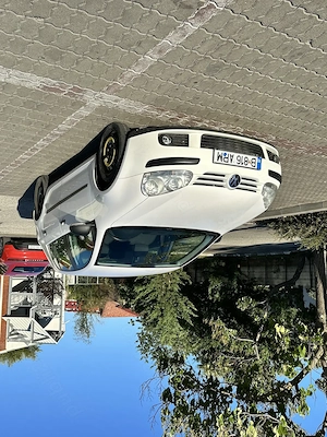 Volkswagen Golf 5 1.9 TDI 2  km reali, stare foarte bună - imagine 2