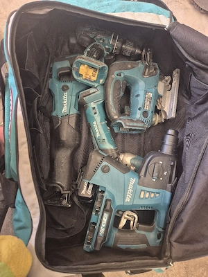 Set Makita