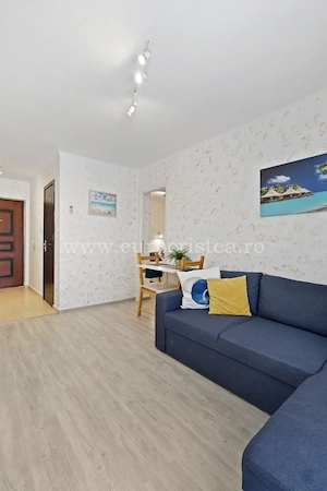 Apartament 2 camere renovat, cu parcare în proprietate   Saturn Saturn   Mangalia  - imagine 7