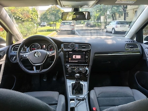 Volkswagen Golf 2.0 TDI Highline - imagine 4
