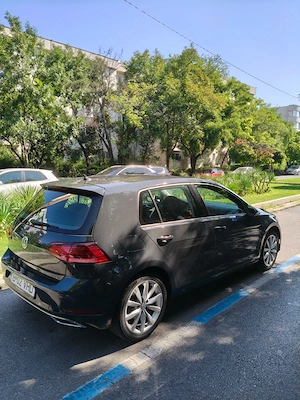 Volkswagen Golf 2.0 TDI Highline - imagine 8