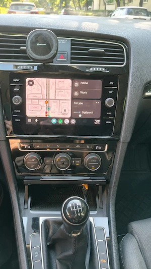 Volkswagen Golf 2.0 TDI Highline - imagine 3