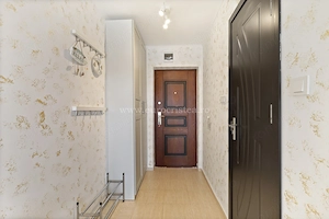Apartament 2 camere renovat, cu parcare în proprietate   Saturn Saturn   Mangalia  - imagine 18