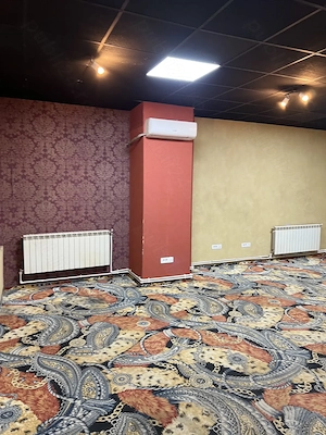 Inchiriez spatiu comercial central Barlad  - imagine 4