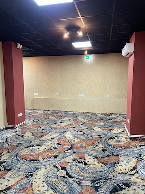 Inchiriez spatiu comercial central Barlad  - imagine 3