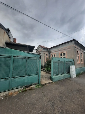 Casa de vânzare 