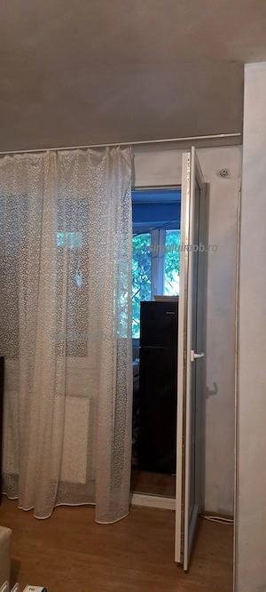Garsoniera Metrou Aparatorii Patriei etaj 2 din 9 - imagine 4