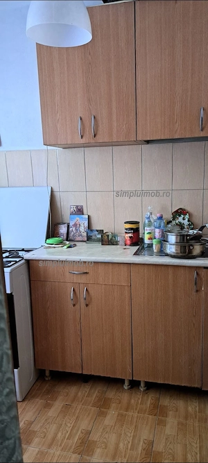Garsoniera Metrou Aparatorii Patriei etaj 2 din 9 - imagine 3