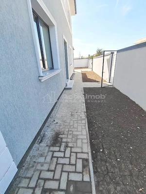 Vanzare Casa individuala - Vila - Prelungirea Ghencea - PARC GHIDIGENI - teren 300mp -  240000E -  T - imagine 3