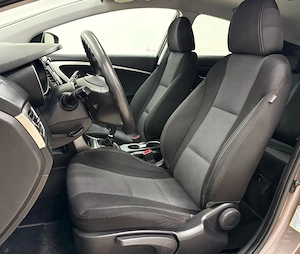 Hyundai i30 1.4 MPi Classic - imagine 16