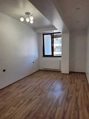 Apartamen 3 camere de inchiriat Isaran, Tractorul - imagine 4