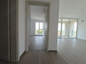 Apartament 50mp+logie 6 mp, decomandat +loc parcare exterior - imagine 6