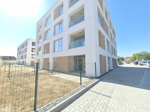 Apartament 50mp+logie 6 mp, decomandat +loc parcare exterior - imagine 10