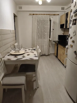 3 cam cf 1 2 bai boxa etaj 2 zona Lipovei - imagine 4
