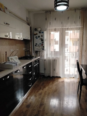 Apartament 2 cam, mobilat, Ostroveni  - imagine 2