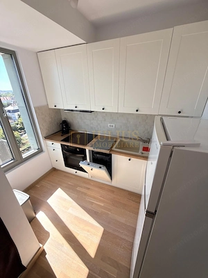 ISHO| 2 camere| parcare subterana| langa malul Bega| balcon| lift| etaj 9 - imagine 13