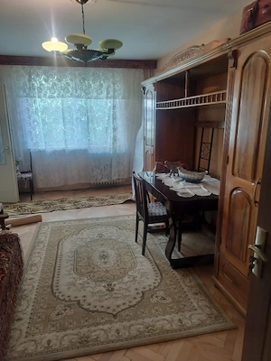Apartament 3 camere, 60 mp, zona Piata Garii - imagine 2