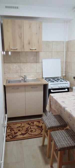 Închiriez garsonieră zona Doi Stejari  - imagine 5