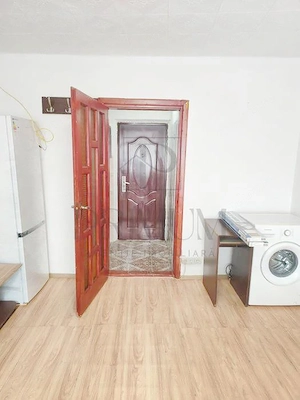 ARADULUI - 1 CAMERA  - MOBILAT UTILAT - ETAJ 2 - ZONA LINISTITA - imagine 5