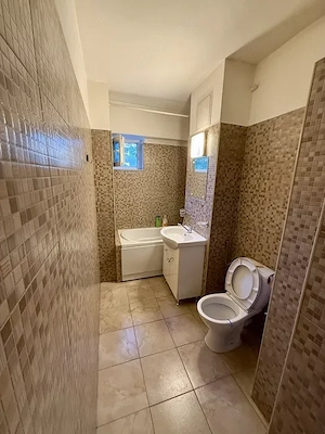 Soarelui-Padurice,apartament cu 1 camera,etajul 1 din 8,suprafata 36 mp,85.000 euro mp. - imagine 3