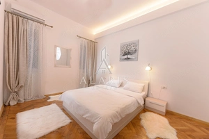 Apartament la casa cu 4 camere, 2 bai, zona Centrala - imagine 6