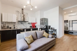 Apartament 2 camere ultracentral|renovat |60 mp - imagine 2