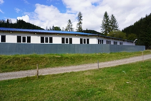 Urgent!!! Saivan de vaci lapte carne de 800mp complet utilat in com Breaza, Sv - imagine 4