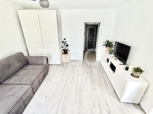 Garsoniera de vanzare langa Piata Mihai Viteazu cu balcon si lift
