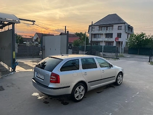 Skoda Octavia Dsg - imagine 4