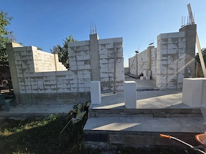 Oportunitate excelentă în Văculești, județul Botoșani: Două case pe același teren - imagine 9