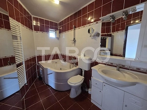Apartament 3 camere decomandat de vanzare zona Campului suprafata 78mp - imagine 8