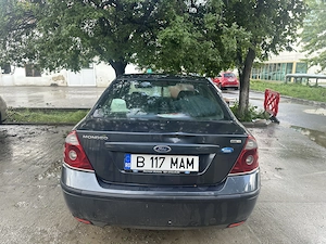 Vând Ford mondeo  - imagine 6