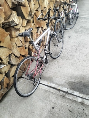 Vând 2 biciclete 