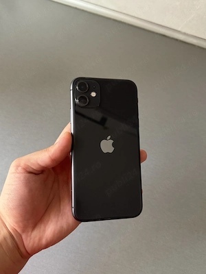 iPhone 11 -piese  spate bun!