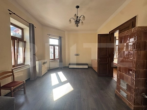 Apartament 4 camere, 107 mp, zona Central 