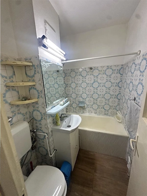 Apartament cu 3 camere etaj 3 decomandat - imagine 4