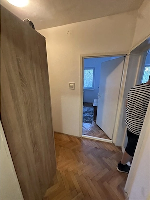 Apartament cu 3 camere etaj 3 decomandat - imagine 7